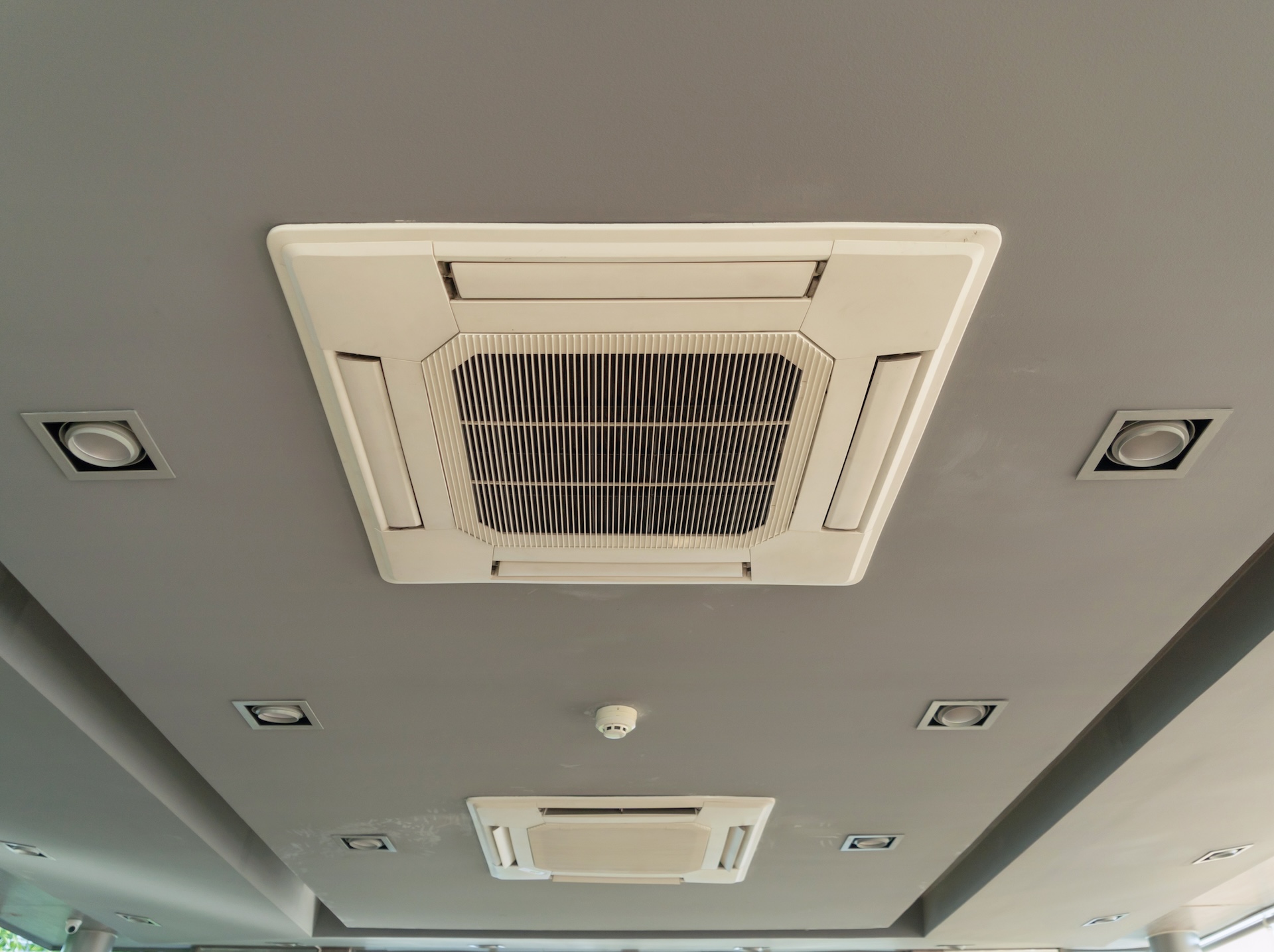 Commercial Air Conditioning: What Businesses Need to Know Before Installing